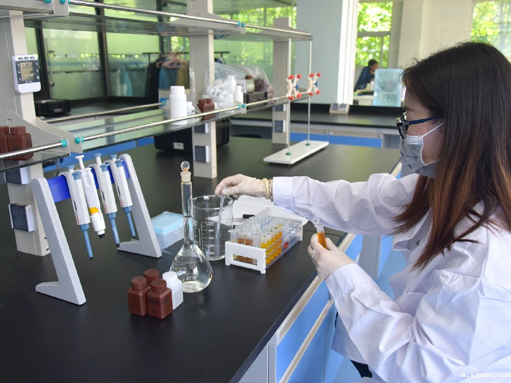 农产品质量检测设备有哪些农药残留检测仪设备选择有哪些？